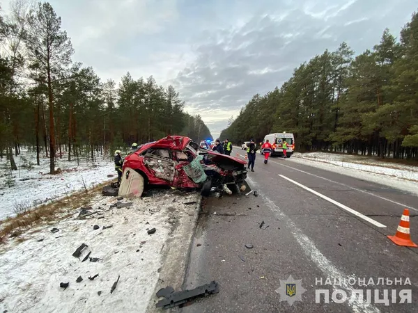 Двоє загинули, ще двоє – в реанімації: на Камінь-Каширщині сталися дві жахливі аварії (фото)