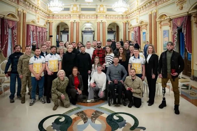 Зеленський відзначив ковельчанина Костянтина Копелюка орденом «За мужність» (фото)