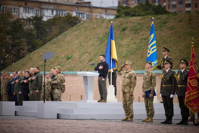 Зеленський вручив «Золоту Зірку» рідним Героя з Волині (фото)