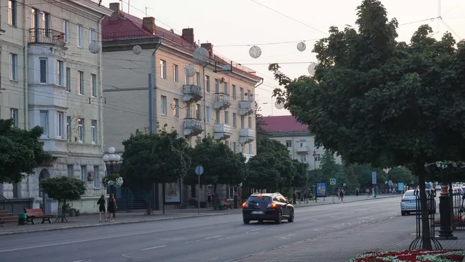 Вечірній Луцьк після спекотного літнього дня (фото)