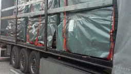 На Волині затримали  деревину із "липовими" документами (фото)