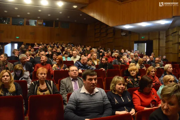«Лісапетний батальйон» у Луцьку зібрав понад 200 тисяч гривень на будівництво храму у Волновасі