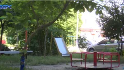 В трусах і з двома ножами: у Луцьку ловили неадеквата під кайфом (відео)