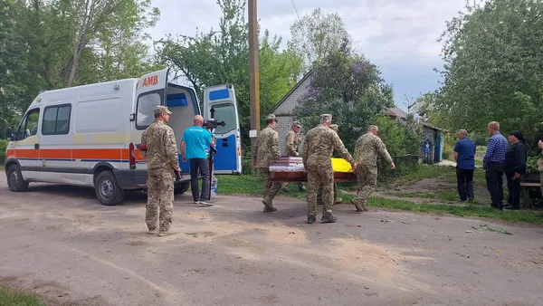 Понад два роки очікування: на Волині попрощалися з воїном Сергієм Грисюком (фото)