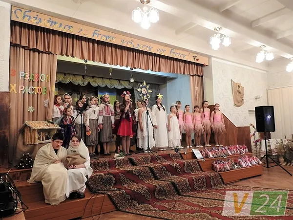 Луцький депутат завітав з гостинцями до школярів (фото)