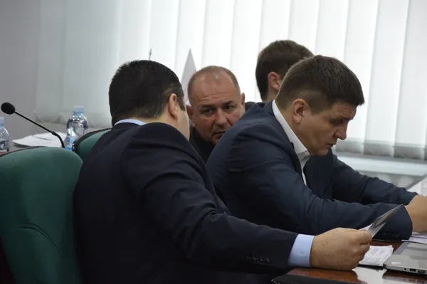 Важкі рішення луцьких депутатів, або Дводенний сесійний марафон. Репортаж