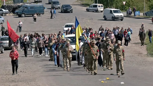 На Волині попрощалися з воїном Володимиром Козіним