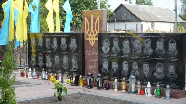 Поблизу Бородянки відкрили меморіал воїнам з 14 ОМБр, які загинули на Київщині в березні 2022 року (фото)