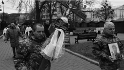 У Луцьку попрощалися із загиблим на Запоріжжі Сергієм Мезенцевим (фото)
