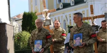 У Луцьку попрощалися з полеглими воїнами Володимиром Крачуновим та Валерієм Чайковським (фото)