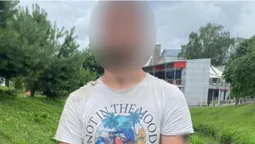 Був засуджений умовно: у центрі Луцька зловили молодика з наркотиками (фото)