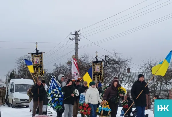 Війна наздогнала удома: на Волині попрощалися з ветераном Анатолієм Михаліком (фото)
