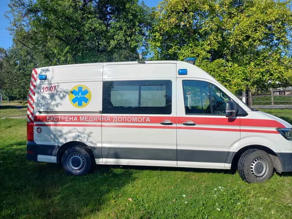 23 хвилини вважався мертвим: на Волині в курортному селі відкачали чоловіка (фото)