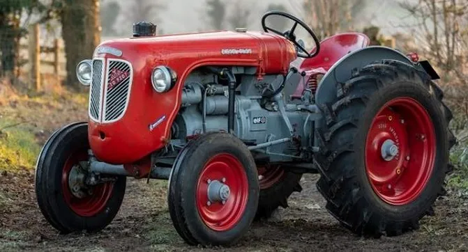 У Британії на аукціон виставили трактор Lamborghini 1956 року (фото)