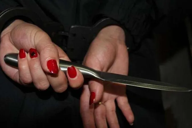 Один помер, другий – в лікарні: волинянок підозрюють в побитті чоловіків
