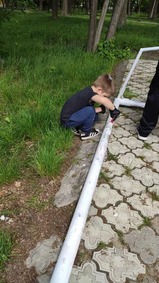 У Ківерцях громадяни відремонтували спортивний майданчик (фото)