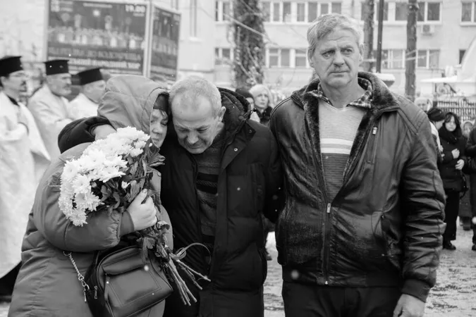 У Луцьку попрощалися з полеглим на Херсонщині 24-річним Юрієм Волошиним