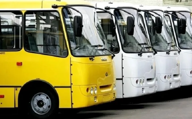У Нововолинську влітку транспорт курсуватиме за графіком «вихідного дня»