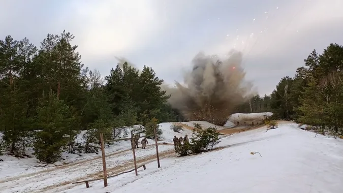 Бійці Волинської тероборони вчаться знищувати ворожу техніку (відео)