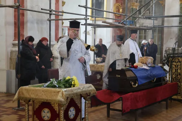 У Луцьку попрощались із загиблим Героєм Юрієм Шаблевським (фото)