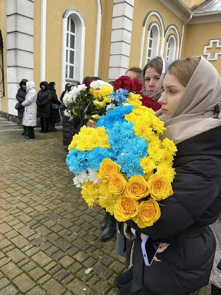 На Волині попрощалися із загиблим воїном Вадимом Слєпцовим (фото)
