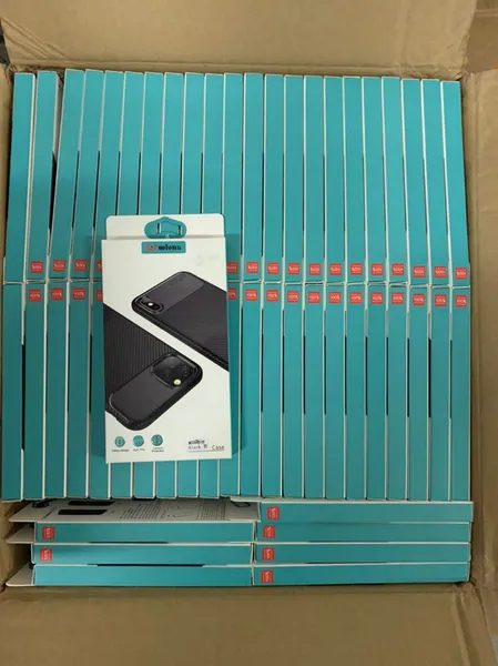 В «Ягодині» виявили партію смартфонів і годинників на 300 тисяч (фото)