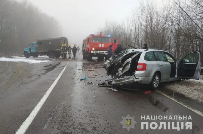 Постраждав пасажир вантажівки: подробиці масштабної ДТП на трасі Луцьк – Горохів (фото)