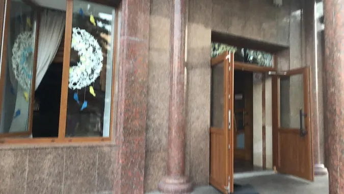 Біля Палацу культури Луцька – пожежники: відомо, що сталося (фото)