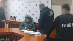 Виправдовувала вторгнення росії і злочини окупантів: працівниці СБУ на Волині повідомили про підозру (відео)