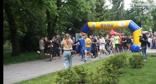 У Луцьку відбувся благодійний забіг «Захистимо свій кордон» (фото, відео)