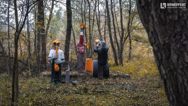За 60 кілометрів від Луцька серед дерев і ставків заховався парк забутих фігур (фото)