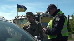 Як ТЦК на Волині вручають повістки (відео)