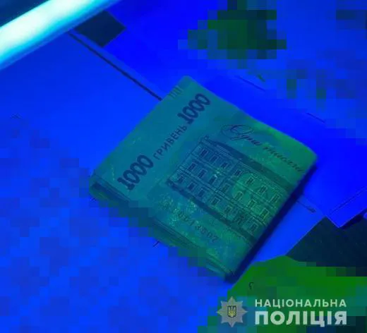 На Волині на хабарі зловили директора держпідприємства (фото, відео)