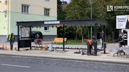 У Луцьку на Волі вже встановлюють розумні зупинки (фото)
