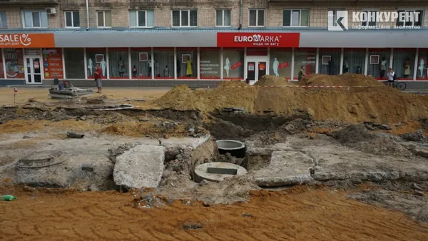 Каналізація, бордюри і поребрики: що зробили на проспекті Волі (фото, відео)