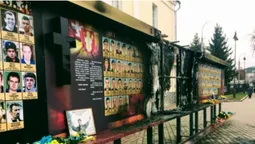 Поліція встановила причину загоряння Стели Героїв у Луцьку