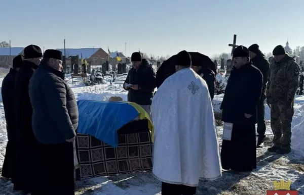 Життя забрав ворожий FPV-дрон: на Волині попрощалися з воїном Володимиром Кухаруком