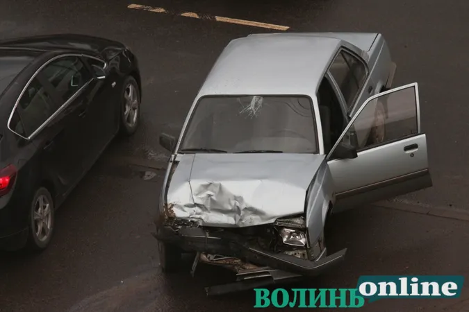 У Луцьку сталася ДТП на «зебрі» (фото)