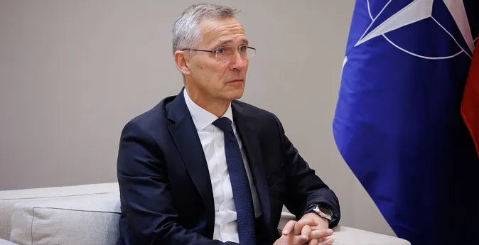 Столтенберг сподівається, що Зеленський приїде на саміт НАТО у Мадрид