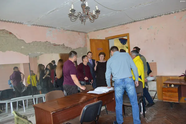 У Луцьку три структури конфліктують через окремі приміщення РАЦСу (ФОТО)