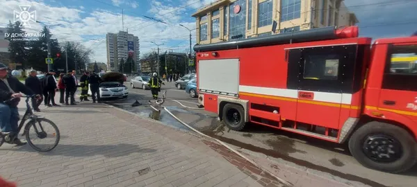 Волинські рятувальники за минулу добу ліквідували три пожежі (фото)