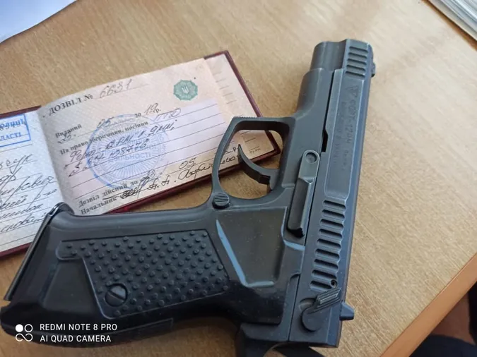Які заборонені предмети намагаються пронести у приміщення судів на Волині