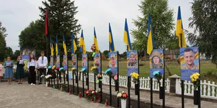 У громаді на Волині відкрили Алею Пам’яті та Слави полеглих захисників (фото)