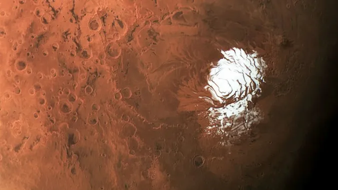 На поверхні Марсу є вода – NASA (фото)
