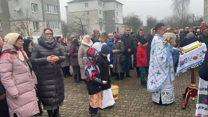 Раніше священник МП не допускав до сповіді прихильників української церкви: у храмі на Волині відзначили престольне свято (фото)