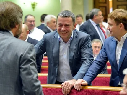 Нардепи Мартиняк та Івахів провалили експеримент «Опори»