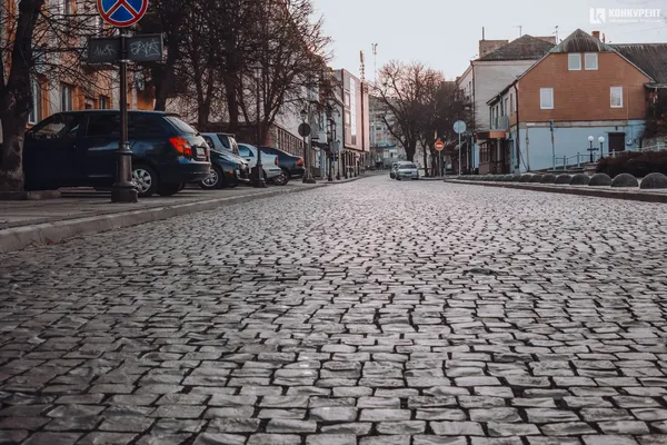 Ранок карантинного 1 квітня у Луцьку (фото)