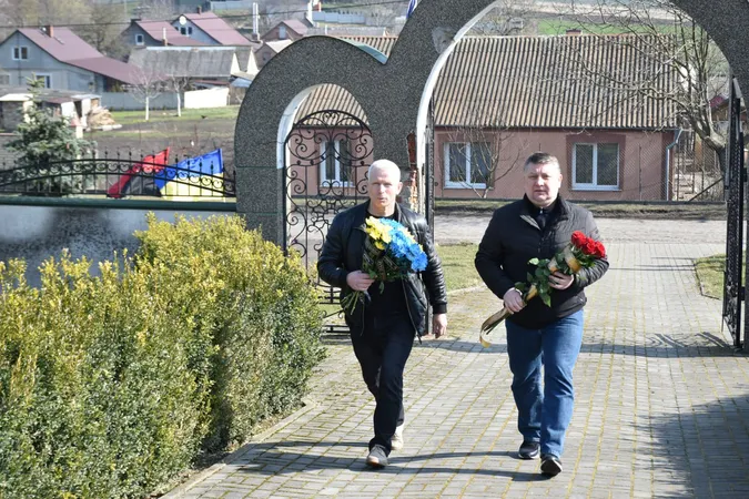 У Луцькій громаді попрощалися із загиблим на Харківщині Олександром Літвінцовим (фото)