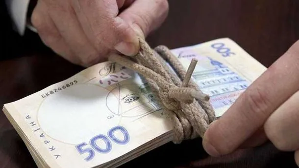 Замість страховки – хабар: волинянин намагався підкупити поліцейських