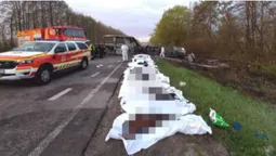 Аварія на Рівненщині: вже відомо про 26 загиблих (фото, відео)